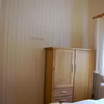 6 Personen Mit Zwei Toiletten Und Carport In Zweiter Reihe Zum Deich In オッテルンドルフ